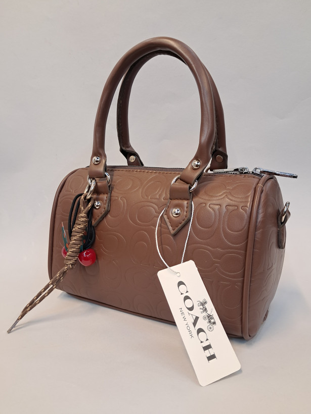 کیف اسپورت طرح برند Coach